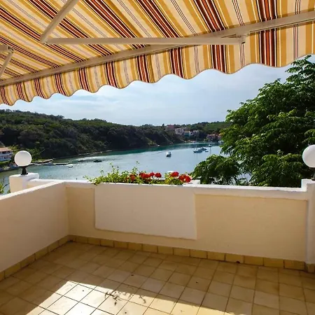 Appartamento Nina Supetarska Draga