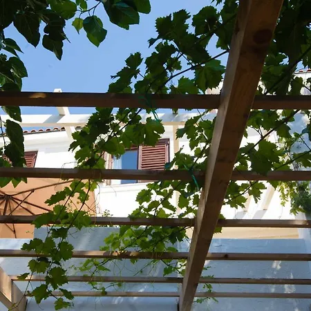 Nina Apartman Supetarska Draga
