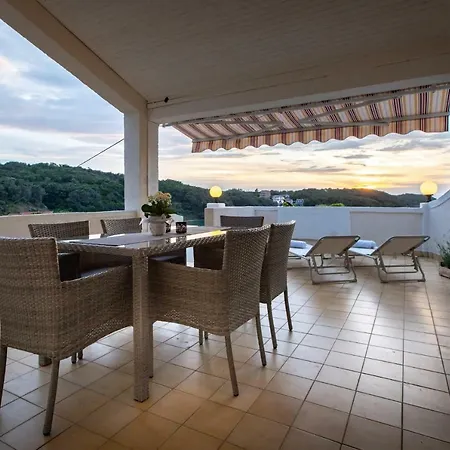 Nina Supetarska Draga