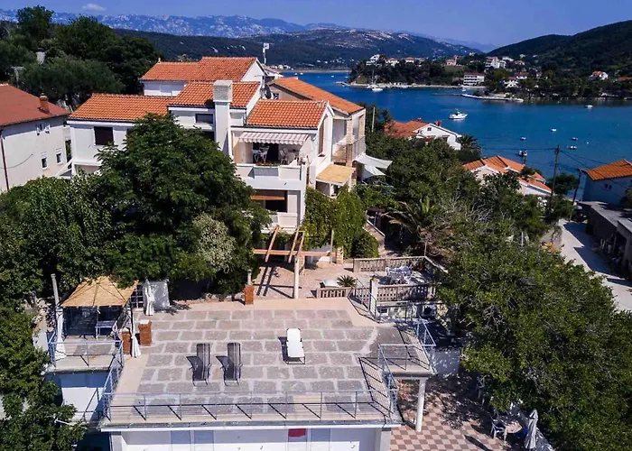 Nina Supetarska Draga