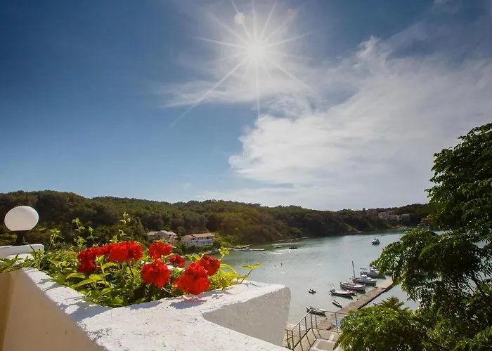 Nina Supetarska Draga