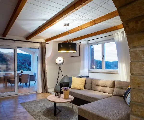 Apartament Nina Supetarska Draga