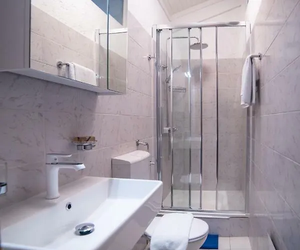 Nina * Supetarska Draga