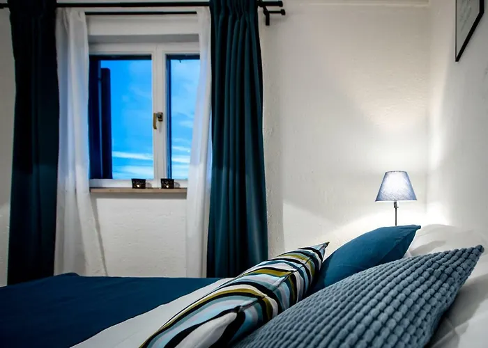 Nina * Supetarska Draga