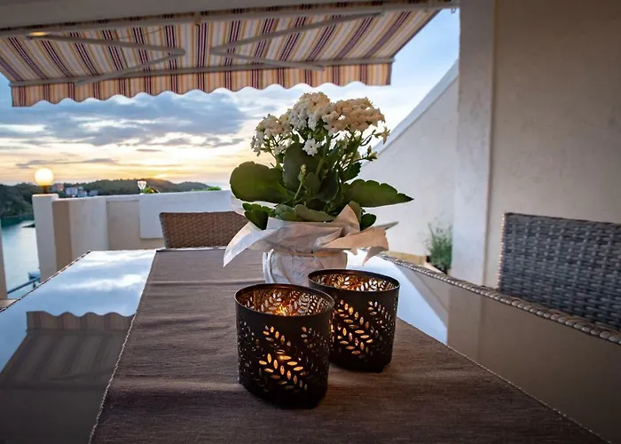 Nina Apartament Supetarska Draga