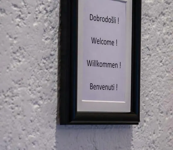 Nina * Supetarska Draga