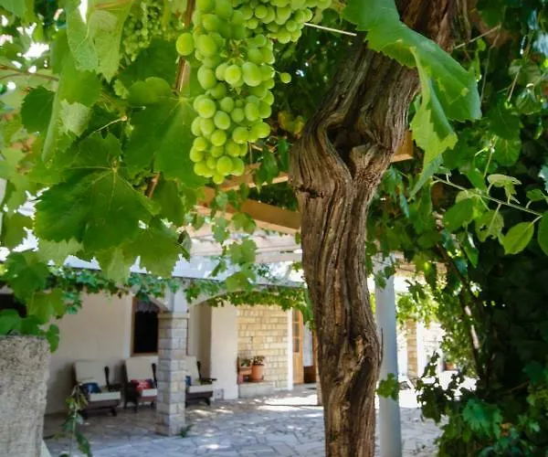 Apartament Nina Supetarska Draga